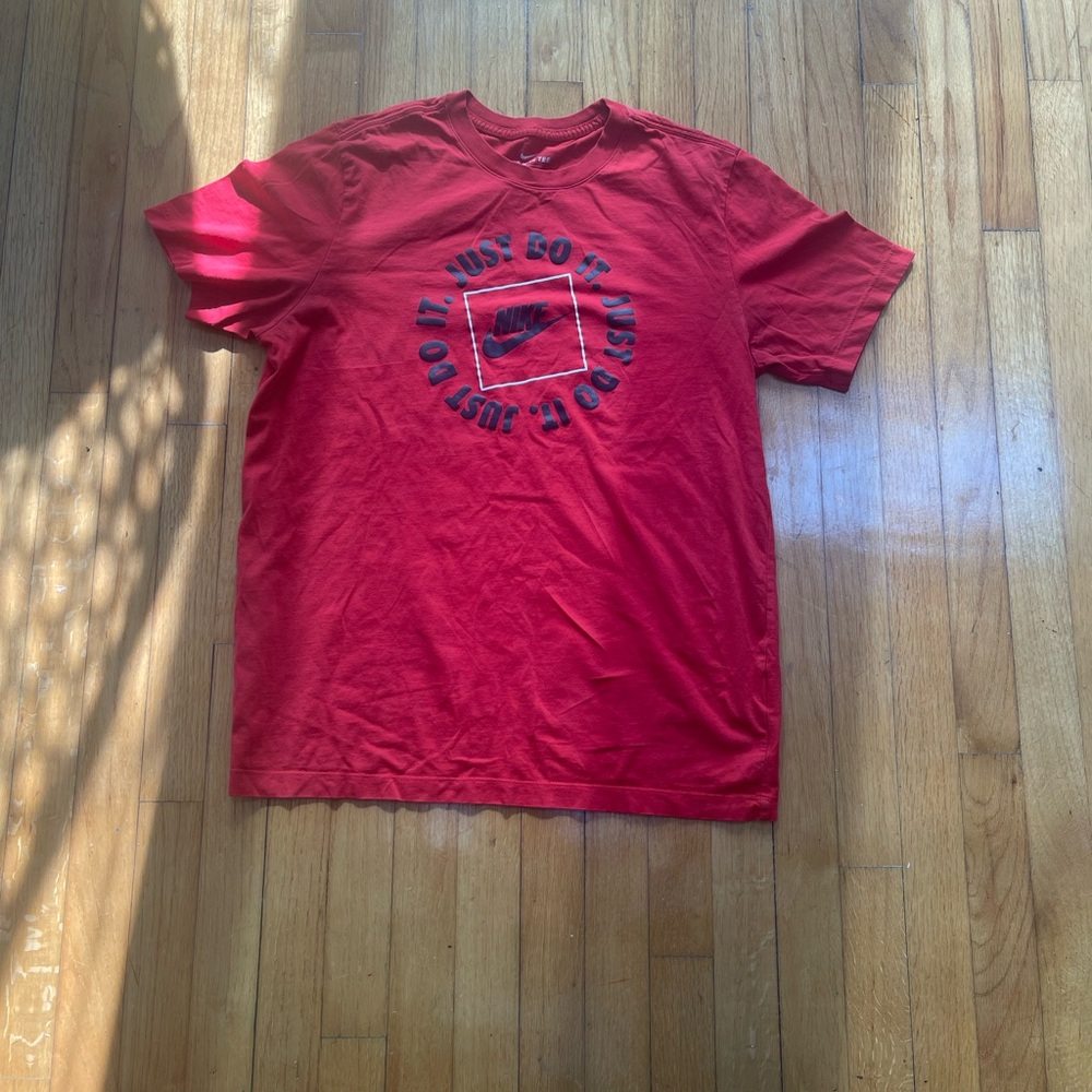 Nike Men's Bold Red Graphic Tee